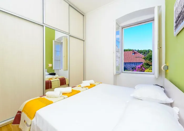 Daire Eta Deluxe Cavtat